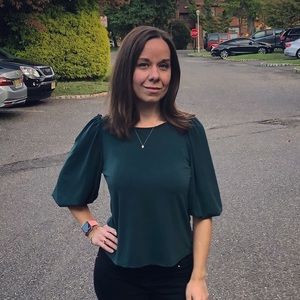 Meet your Posher, Val